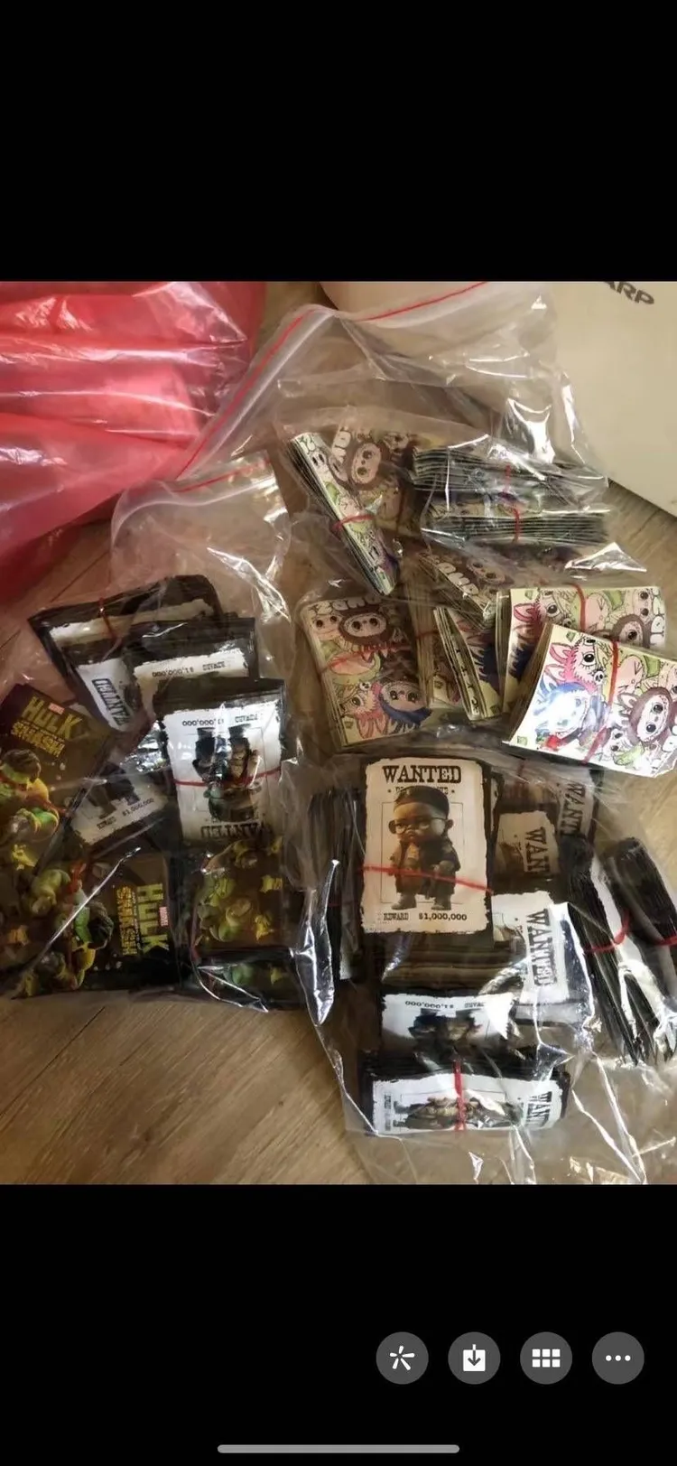 北市刑大查獲大量毒品咖啡包。警方提供