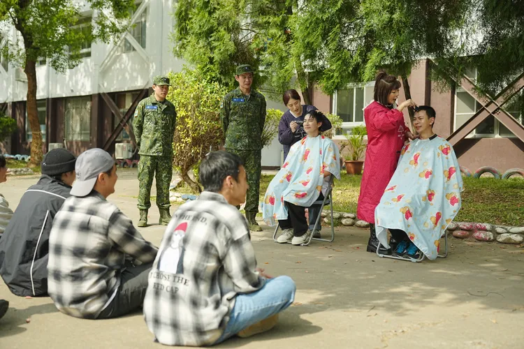 剃頭橋段收視開紅盤。台視提供
