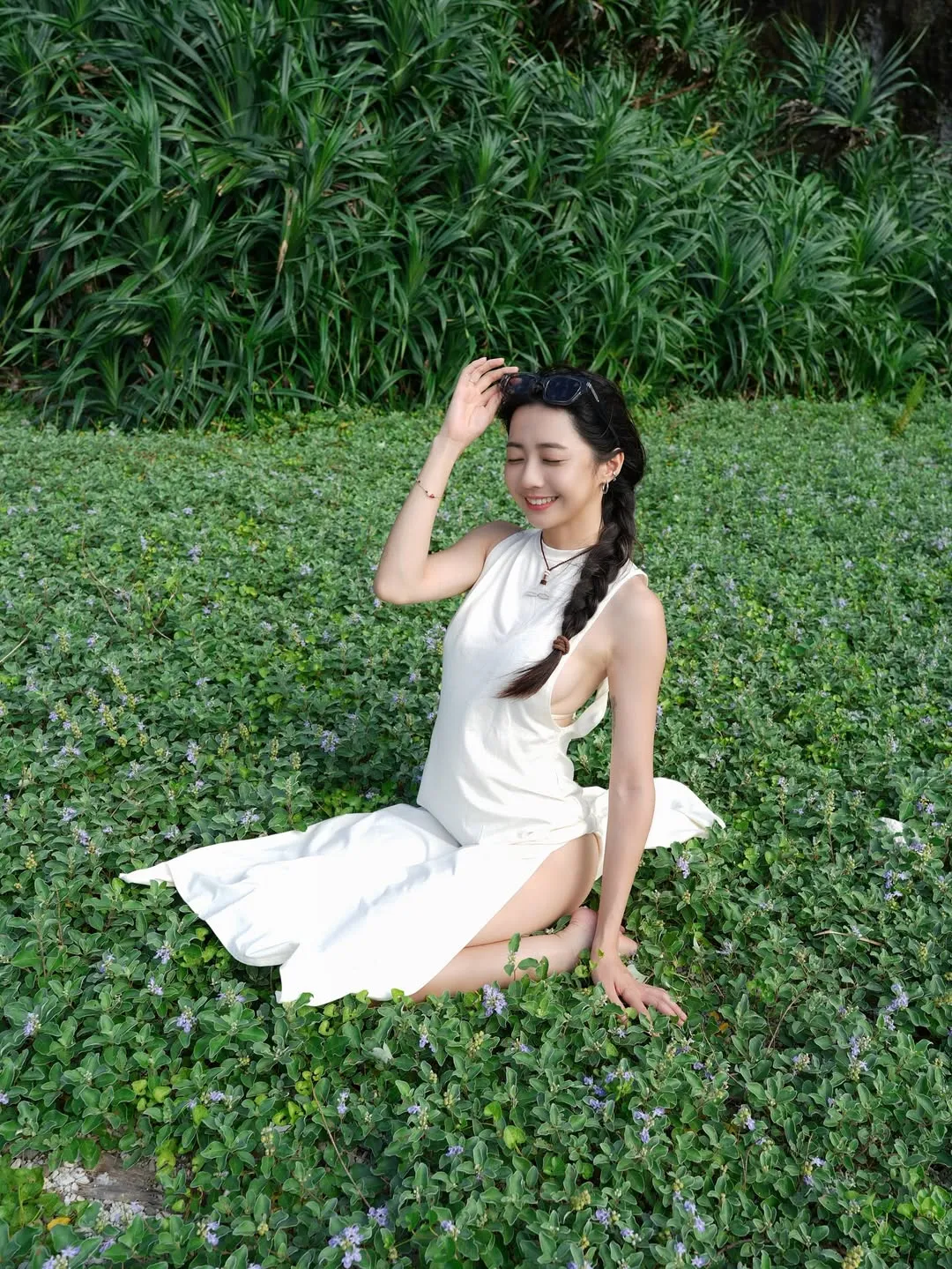 慈妹好身材若隐若现。翻摄慈妹IG