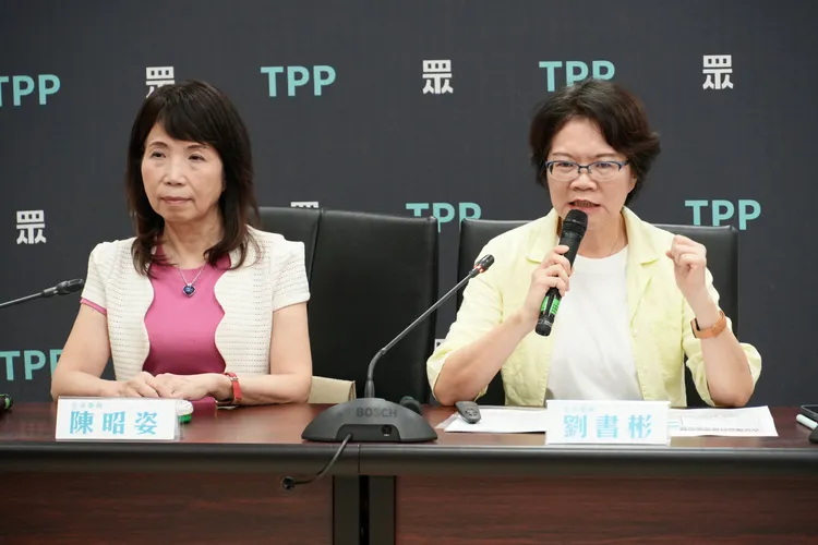 民眾黨立委陳昭姿、劉書彬。彭欣偉攝