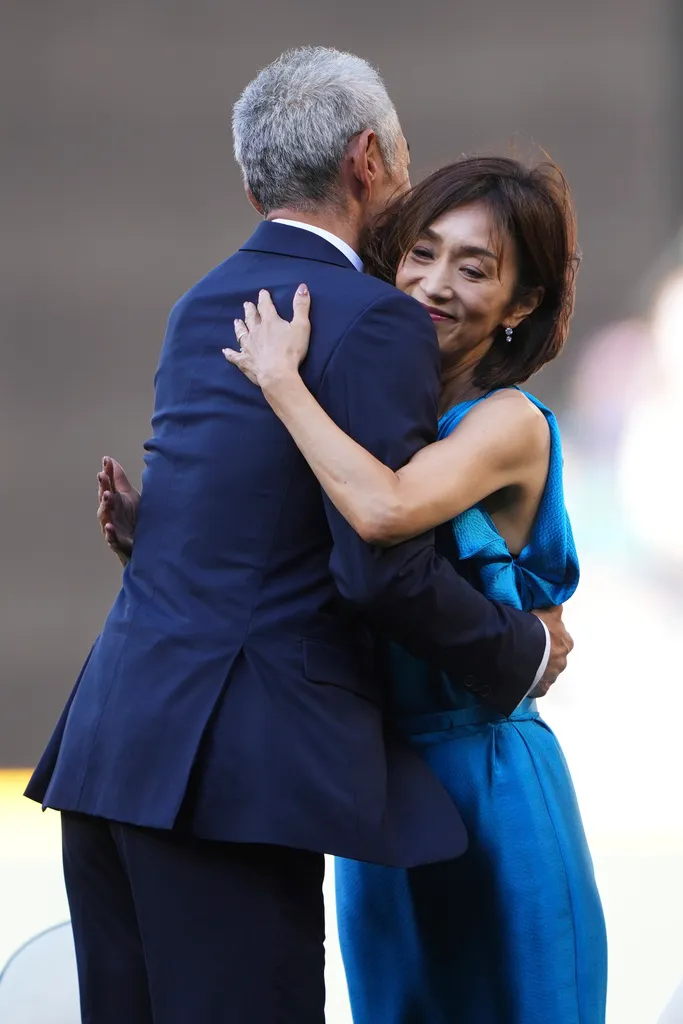 鈴木一朗(左)與妻子弓子(右)。美聯社