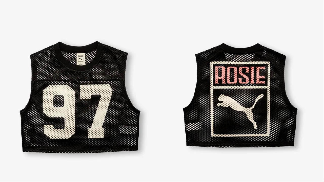 PUMA x ROSÉ联名系列ROSÉ网布休闲背心,1380元。品牌提供