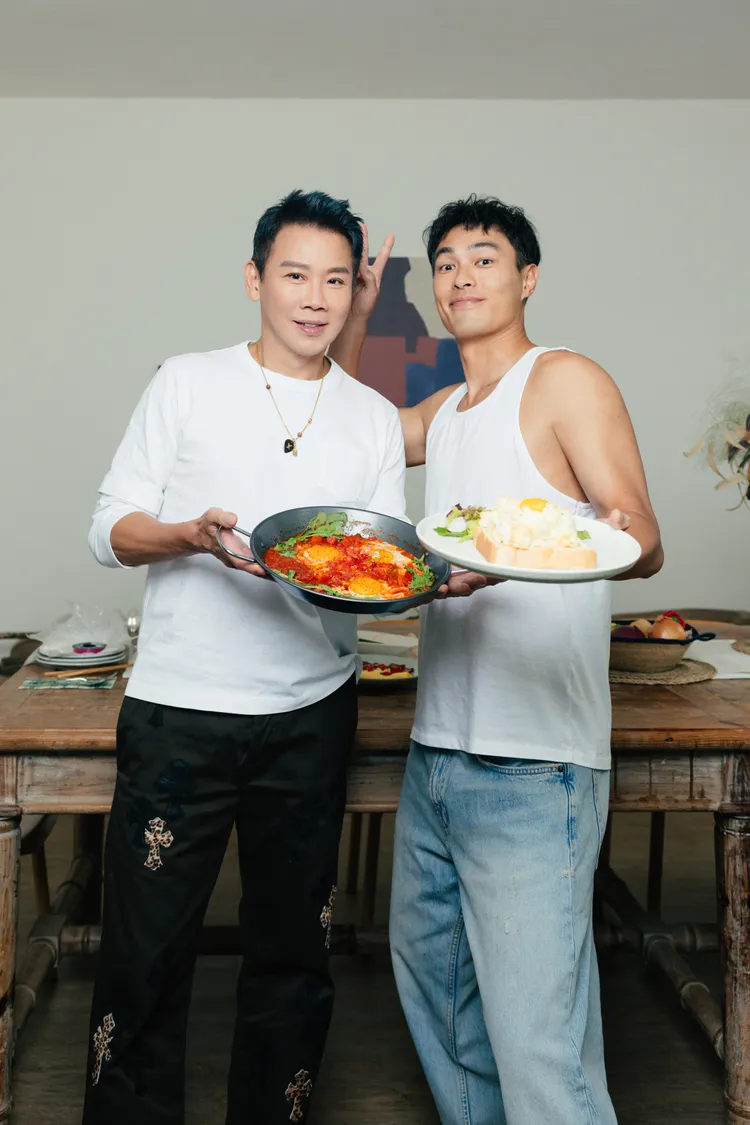 陶喆攜手楊祐寧做菜。偉大文化提供