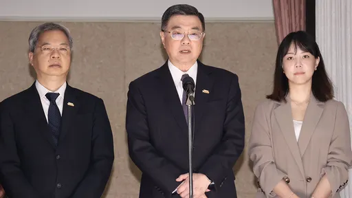 她點評:準經長「要讓美國再次偉大」、準政院秘書長「公然造謠助大罷免」