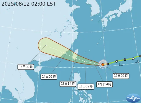 楊柳已發布海上颱風警報，預估12日下午發布陸上警報。氣象署提供