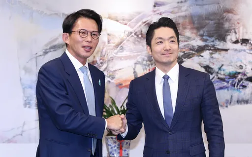 黄国昌拜会前宣布选新北 蒋万安高歌「揽牢牢」川伯