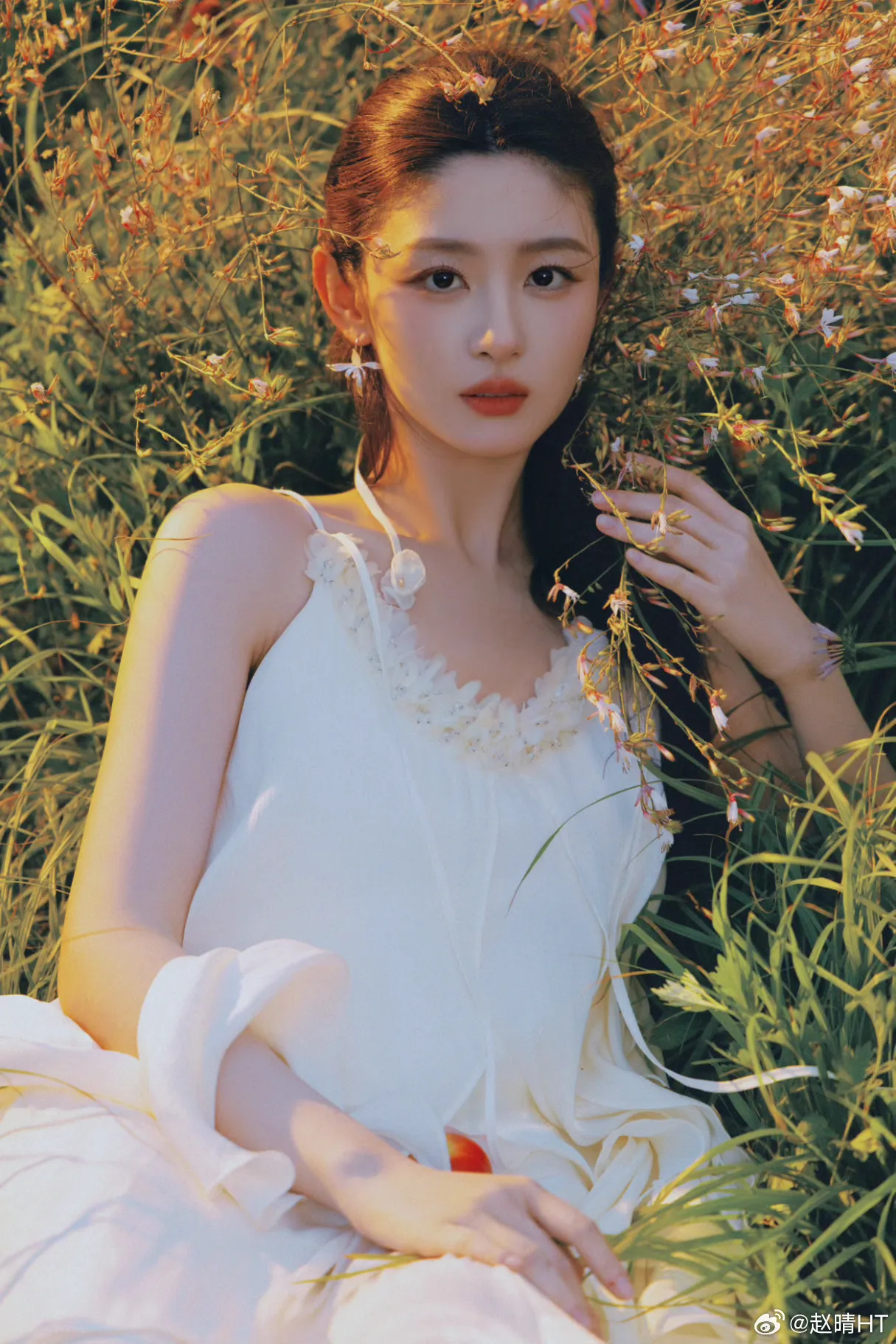 赵晴曾和同门师兄许凯传绯闻。翻摄赵晴微博