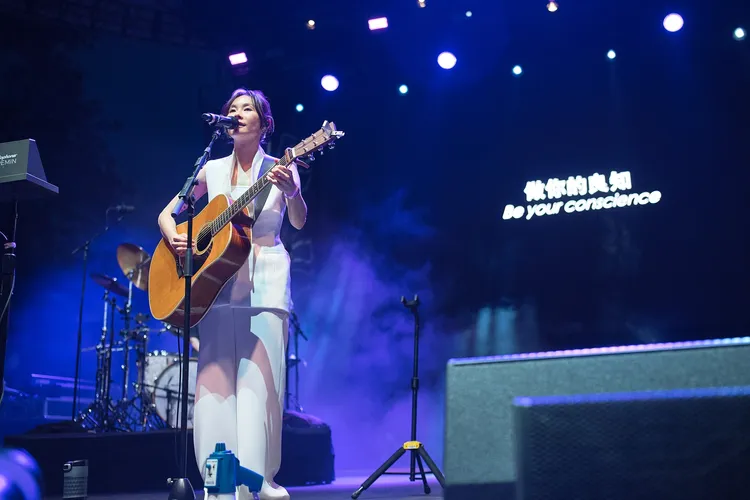 鄭宜農。物子巡演工作室 Taiwanese Waves 提供