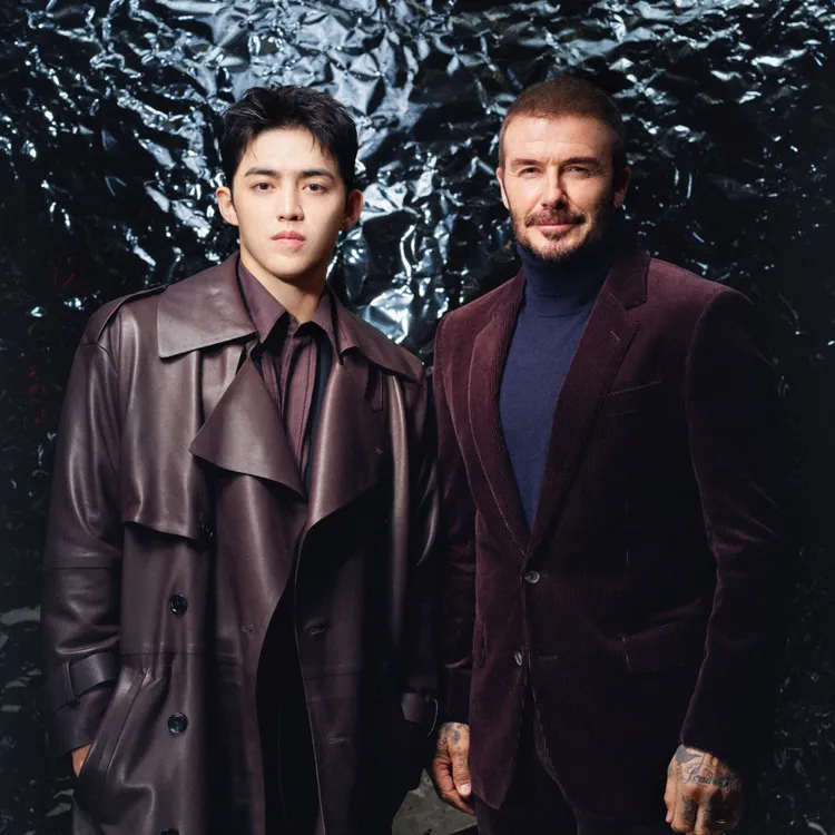 貝克漢（右）、S.COUPS（左）在BOSS秀場合體。品牌提供