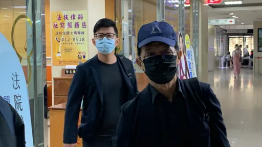 彭振聲作證兩度延期！出庭是否翻供成焦點　黃國昌、館長一早到！陳佩琪11:30現身