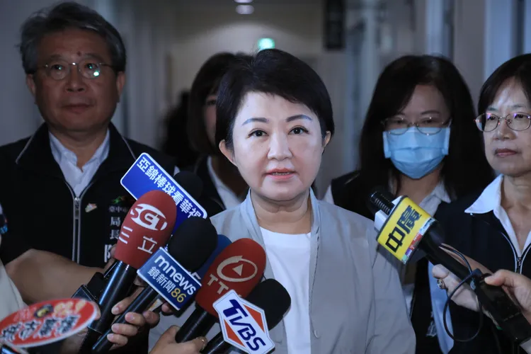 盧秀燕表示，台中每年預算約2千億元，若普發現金5萬須1400億元，市政預算只剩下約三成左右。民眾提供