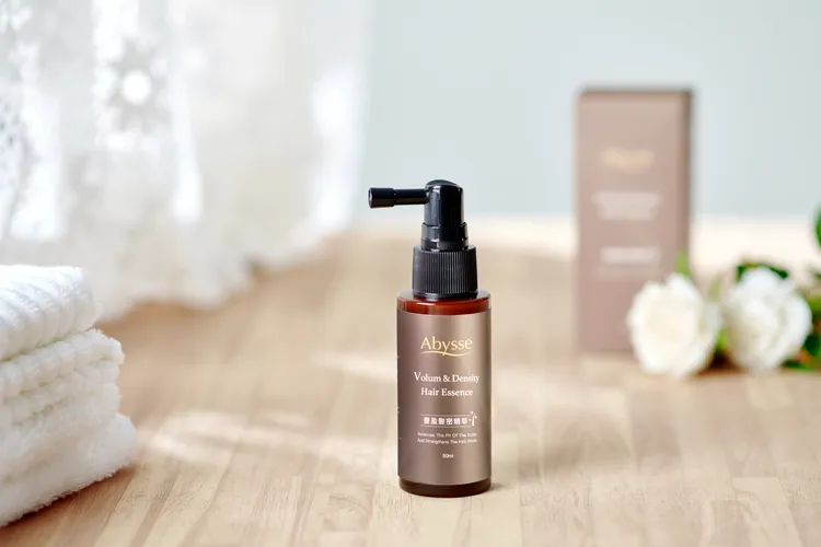 Abysse豐盈髮密精華，50ml／1380元。品牌提供