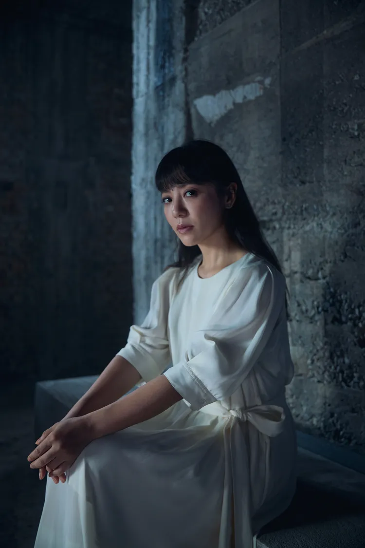 丁噹自曝在家練唱嚇壞鄰居。相信音樂提供