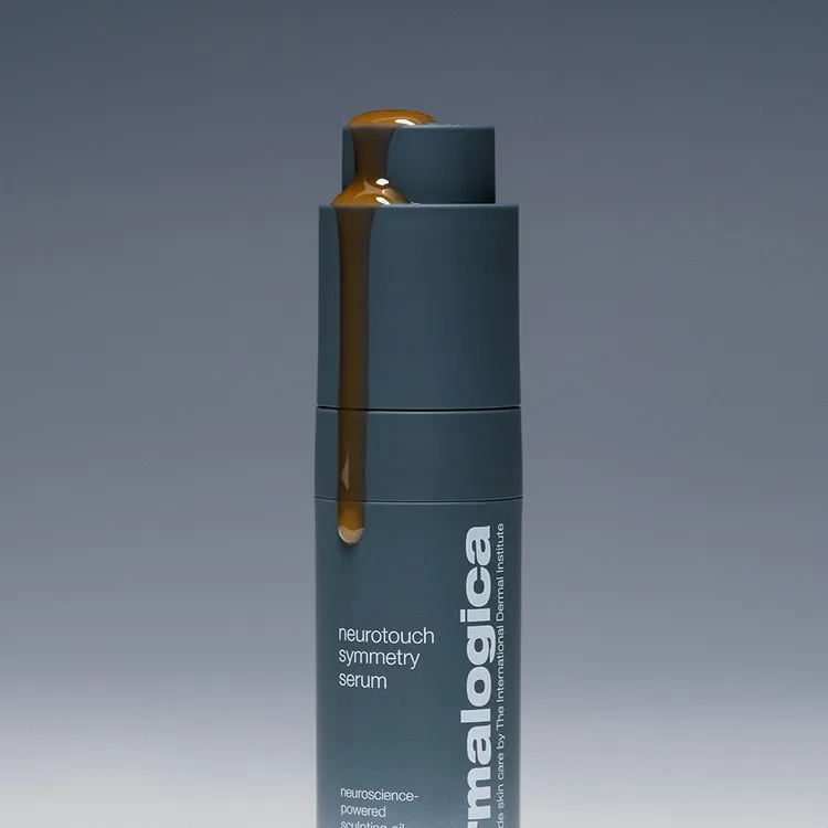 德卡3D律動塑顏精萃，30ml／5500元。品牌提供