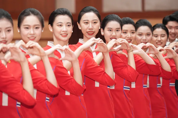 銘傳大學國慶禮賓大使團。彭欣偉攝