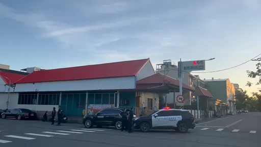 高雄仁武休旅車清晨狠撞幼兒園大門!26歲駕駛當場喪命、2乘客擦挫傷