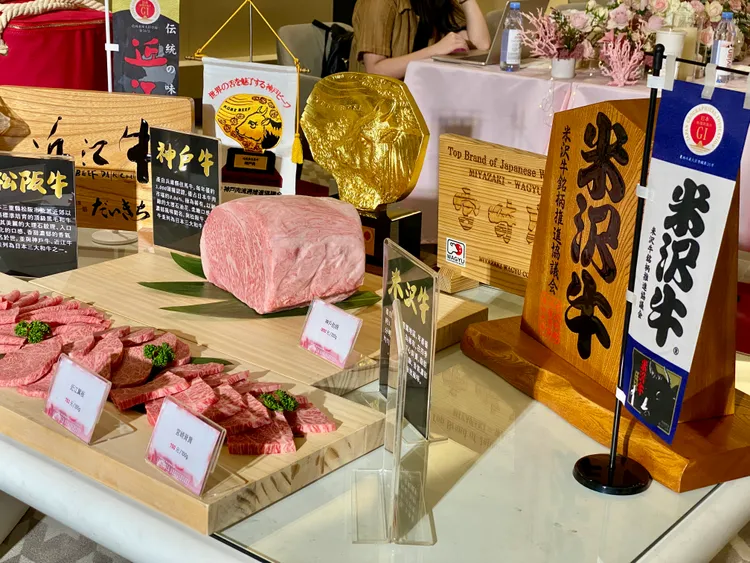 微風超市將於週年慶推出日本「和牛五傑」一次亮相。莊偉祺攝