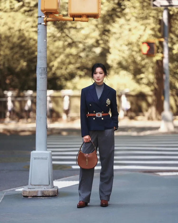 平時被稱為性感女神的林熙蕾，其實酷愛帥氣打扮。