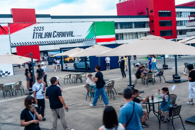 攜手義大利經濟貿易文化推廣辦事處（Italian Trade Agency，ITA）與眾多合作夥伴，共同締造一場專屬於賽道與生活美學的義式盛典。業者提供