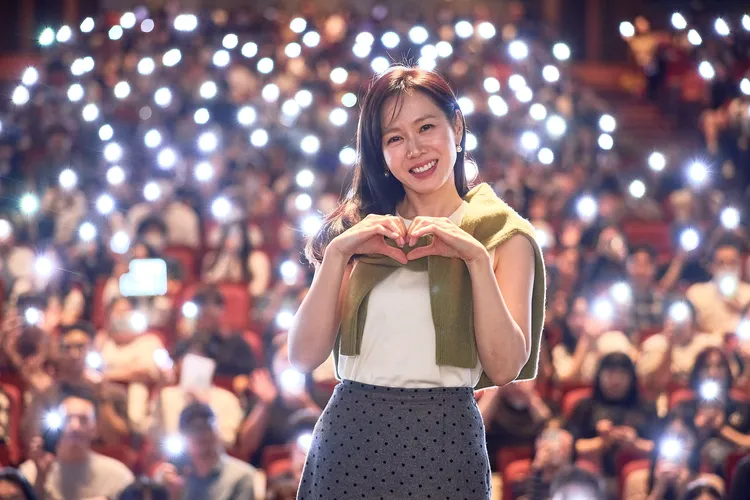 孫藝真昨晚座談時，頻頻放閃老公玄彬。BIFF提供