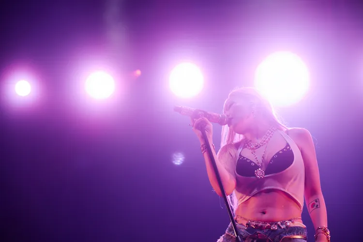 恰米娜不只想念台灣粉絲，也心心念念木瓜牛奶、地瓜芋圓豆花與鹹酥雞。大鴻藝術提供