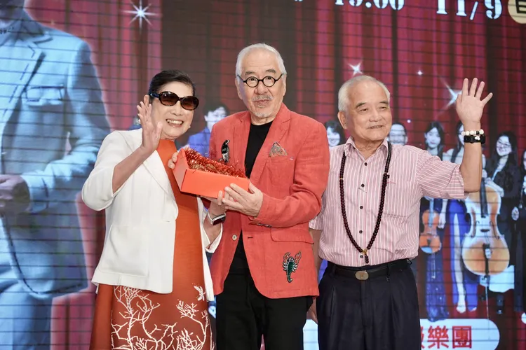 孫情今舉辦記者會，好友現身力挺。娛樂中心攝