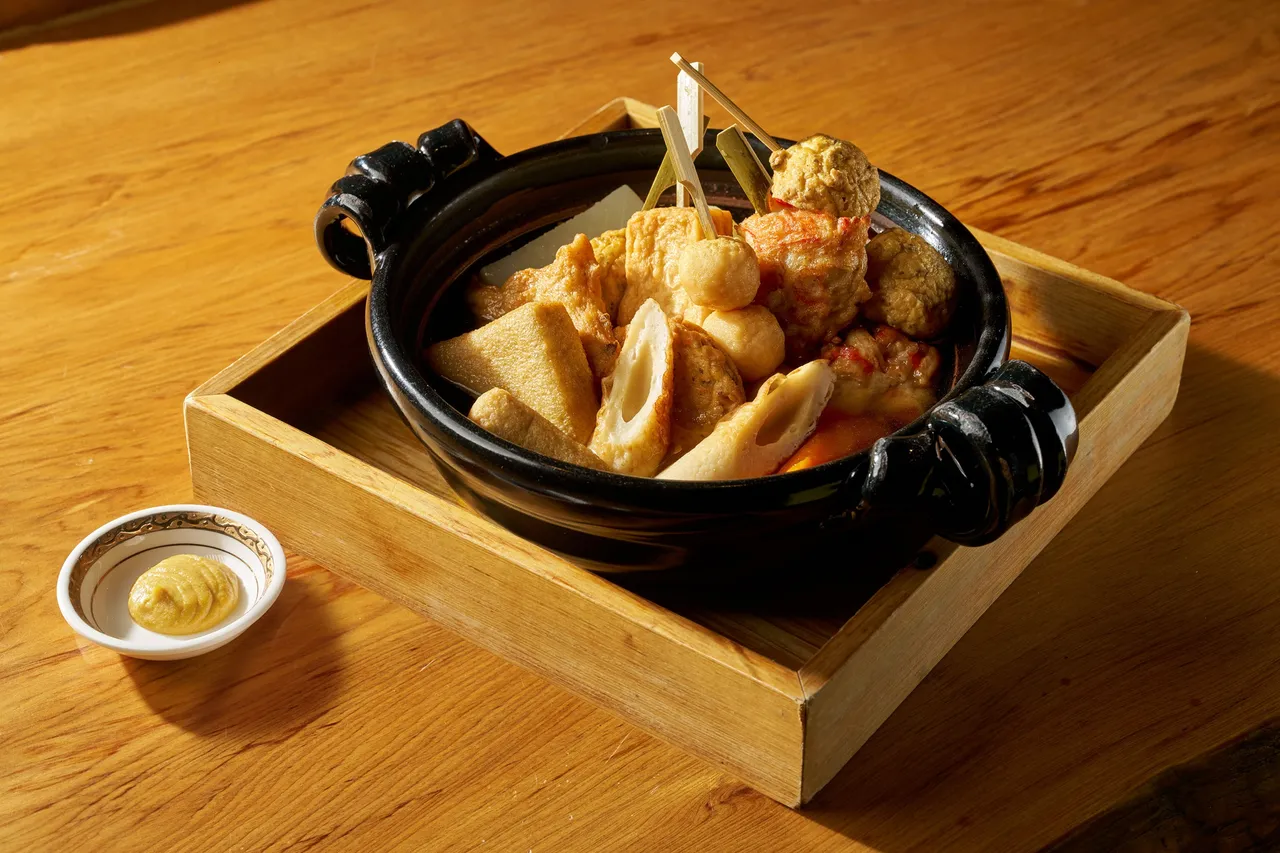 台北美福大饭店的晴山日本料理,推出「夏祭屋台」美食,关东煮专区推出多种美味,限定上桌。业者提供