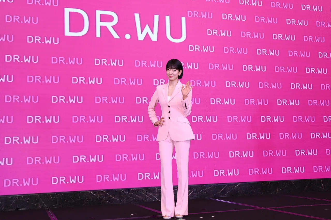 朴信惠今日在台湾出席DR.WU代言活动。彭欣伟摄