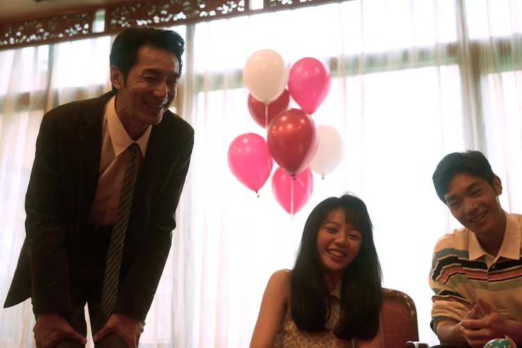 李李仁（左起）﹑木木﹑牧森演出一家人。未來進行曲提供