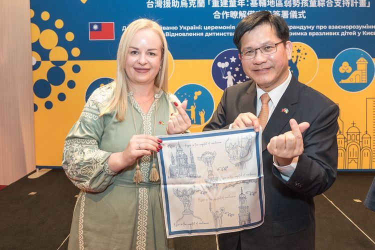 抵達波蘭！林佳龍：攜手國際支持烏克蘭弱勢兒童計畫