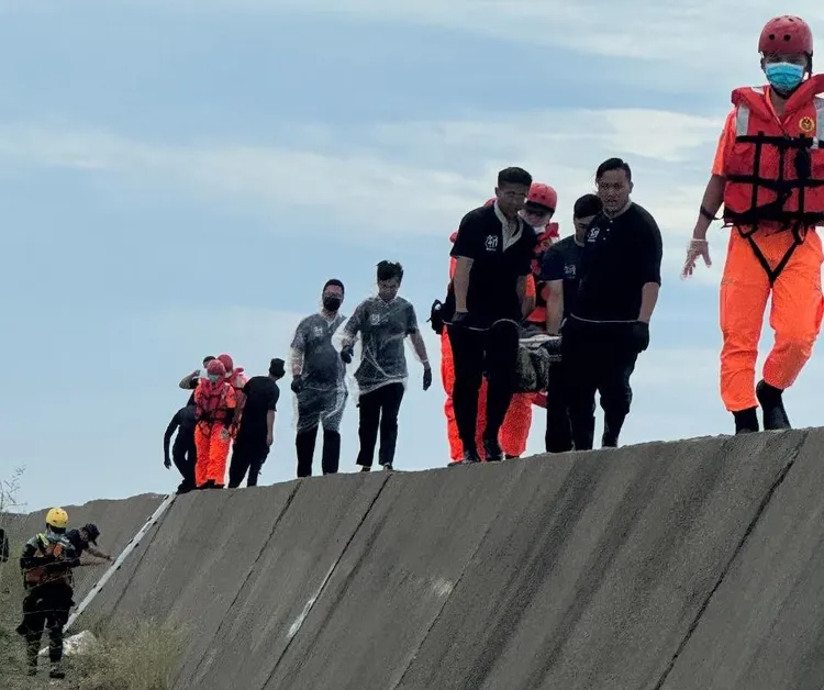 遺體本以為是失蹤月餘的汪姓老翁，最後確認死者為女性，將以DNA鑑定確認身分。議員賴清美提供