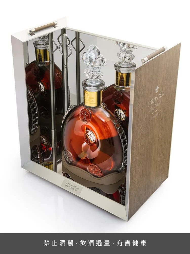 路易十三至尊瓶6公升。業者提供