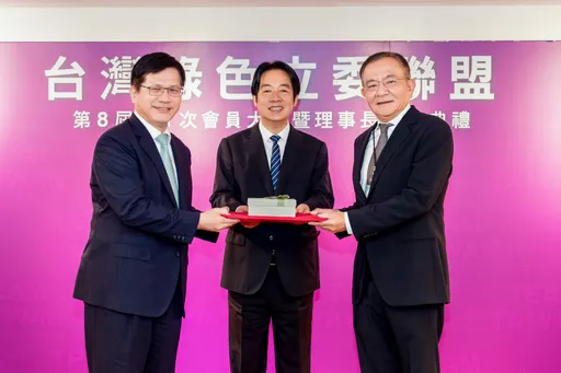 交接綠盟理事長給高志鵬!林佳龍:持續凝聚卸任立委智慧