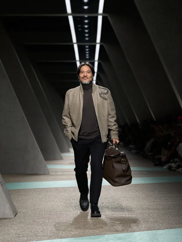 馮德倫為愛馬仕在香港舉辦的2025秋冬男裝秀走秀。品牌提供