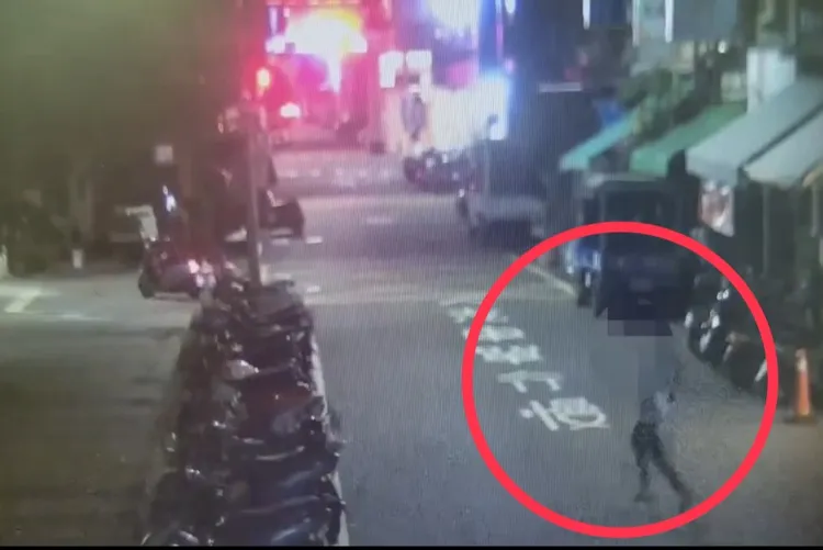 竊嫌離去身影。翻攝畫面