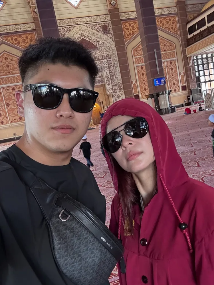 李燕與外甥感情很好，本來他揪她10月一起環島。翻攝李燕臉書