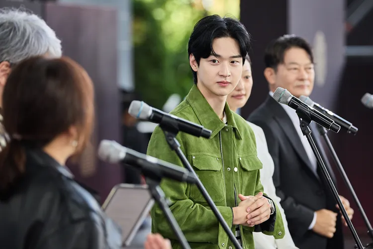 張東潤覺得第一次跟高賢廷見面最緊張。BIFF提供