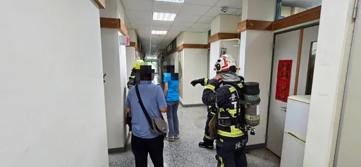 中興大學實驗室又出事 處理強酸廢液噴濺冒煙!2學生送醫
