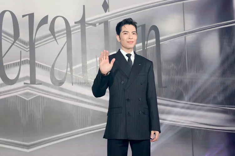 蕭敬騰出道18年首度換新東家，心態表示不緊張。莊宗達攝