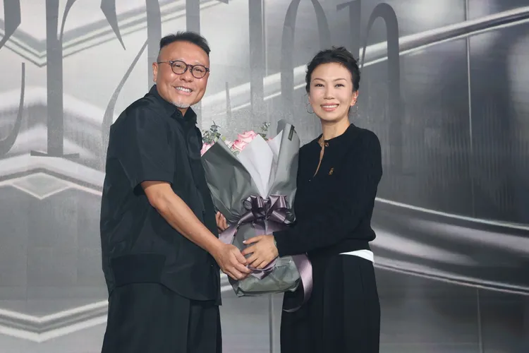 索尼音樂大中華區CEO陳國威（左）與老蕭經紀人Summer強強聯手。莊宗達攝