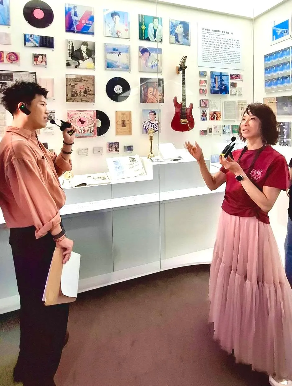 范怡文用历久弥新的歌声与真挚分享,再次证明「金曲常青」宝刀未老。翰森娱乐提供