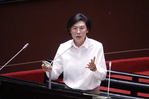 高雄市長選舉民調|與柯志恩民調打平 林岱樺:斷手斷腳仍領先