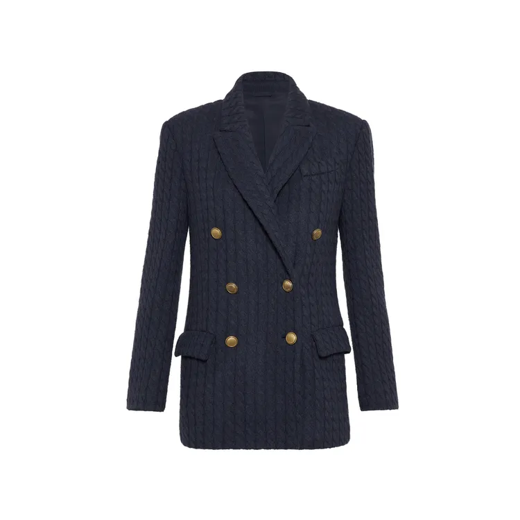 Brunello Cucinelli海軍藍雙排扣針織外套，22萬9300元。品牌提供