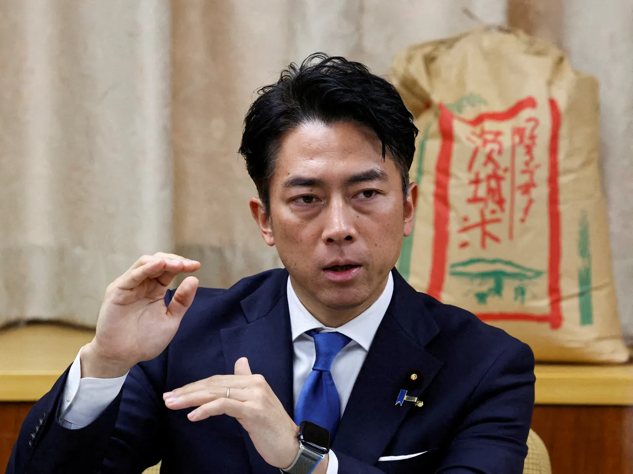 小泉進次郎否認勸退石破茂。路透資料照