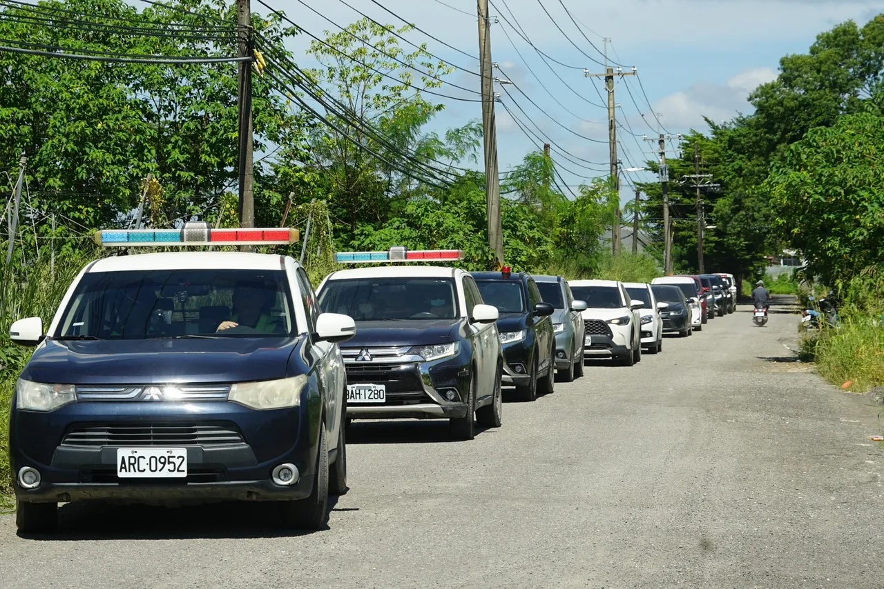 警察局於必經路口增設監控器,且將預防性攔截取締進出熱區大型車。翻攝畫面