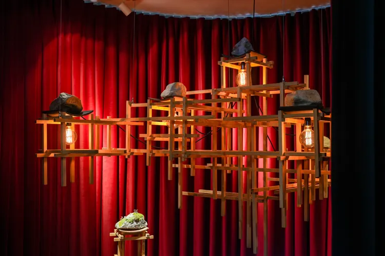 徐景亭《暗光屋瓦》。田欣雲攝影