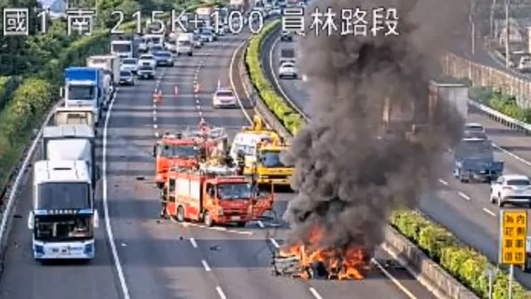 這起事故造成國道1號南向彰化員林路段回堵3公里。翻攝高公局網站