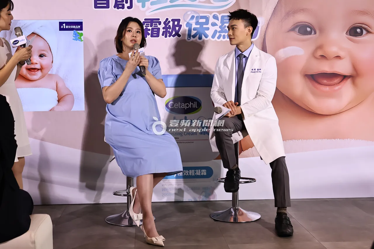 面对提问,刘品言专业的回复。特勤中心摄