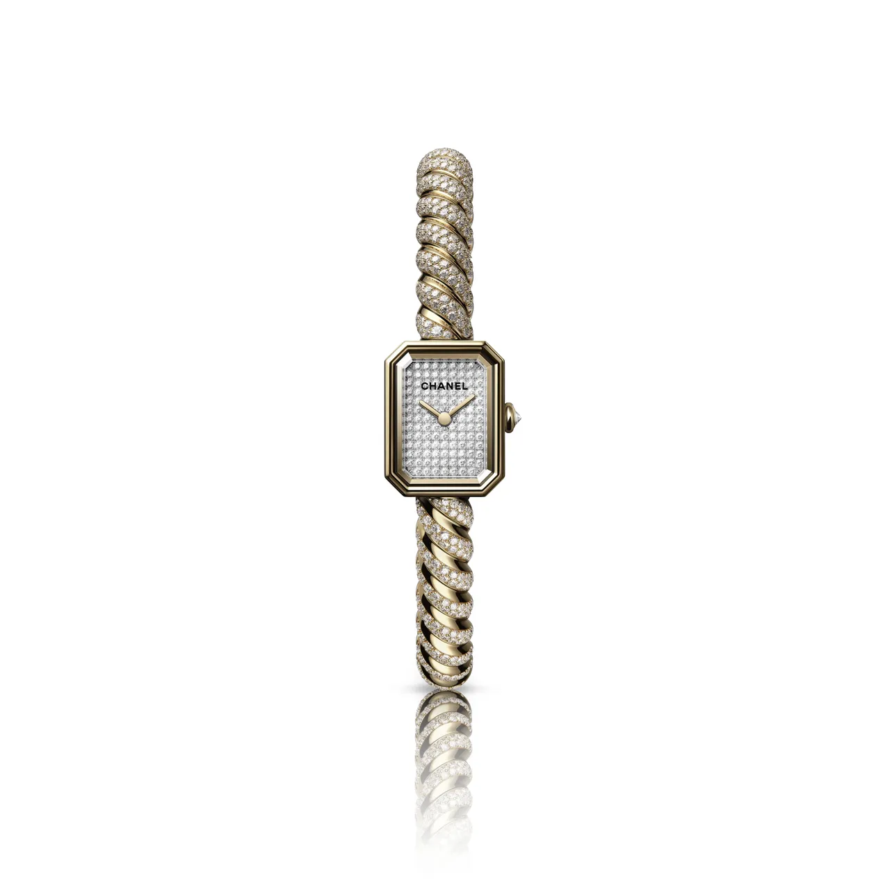香奈兒Première Galon鑲鑽腕錶,19.7x15.2mm,18K黃金錶殼,18K黃金錶盤(鑲嵌108顆鑽石),18K黃金手環(鑲嵌573顆鑽石),高精準石英機芯,防水深度30米,187萬1000元 。品牌提供