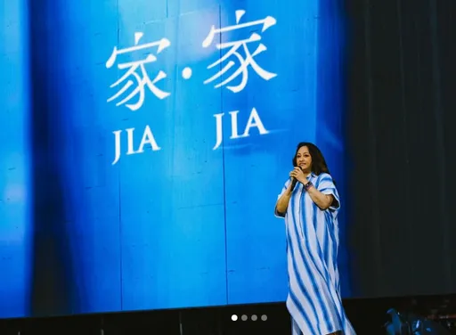 直擊|歌手家家知道錯了啦 才唱第一首就懺悔!感謝救災無名英雄